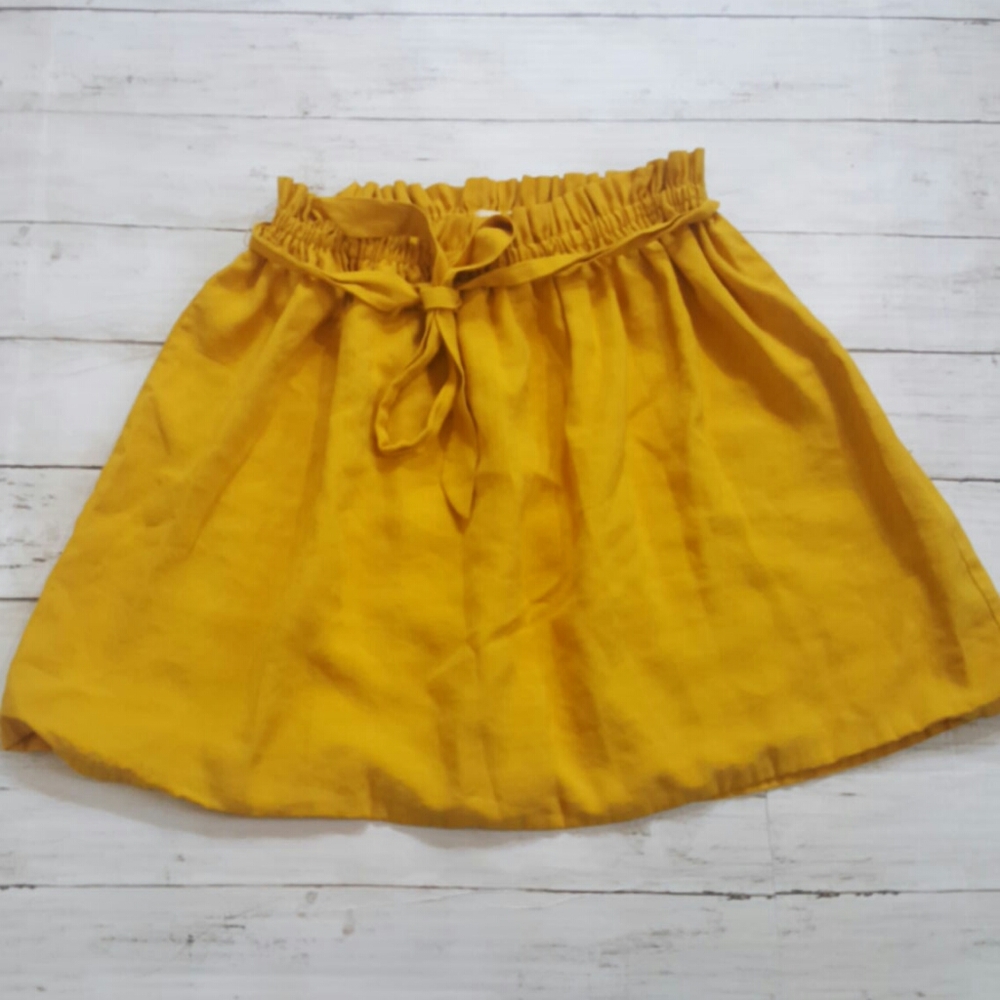 Copper key belted mustard golden yellow mini skirt waist tie size small